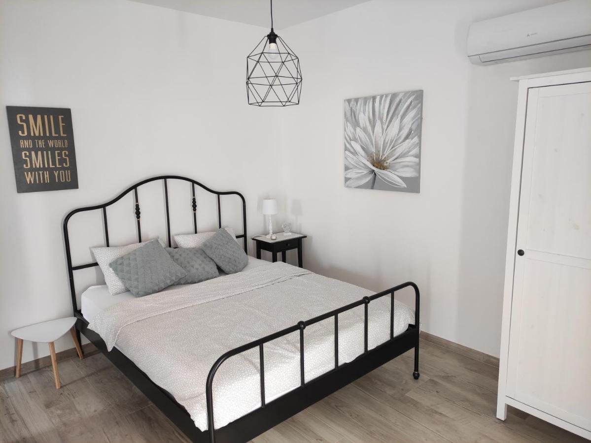 Apartmani Rina Donja Jagodnja Екстериор снимка
