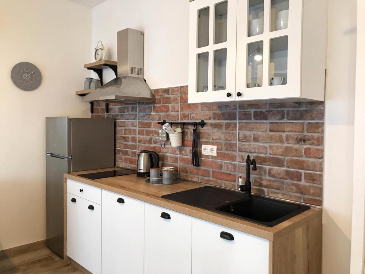Apartmani Rina Donja Jagodnja Екстериор снимка