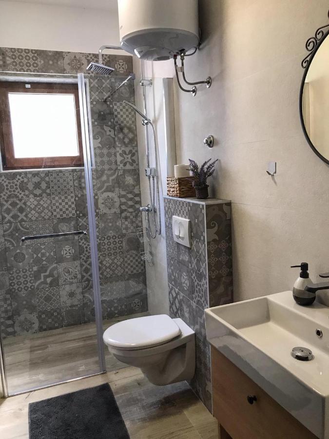 Apartmani Rina Donja Jagodnja Екстериор снимка