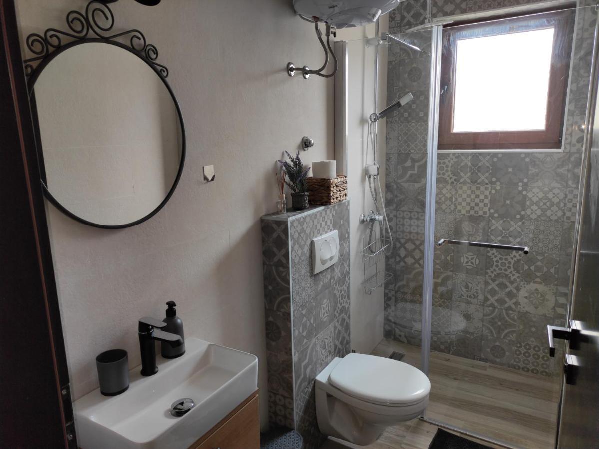 Apartmani Rina Donja Jagodnja Екстериор снимка